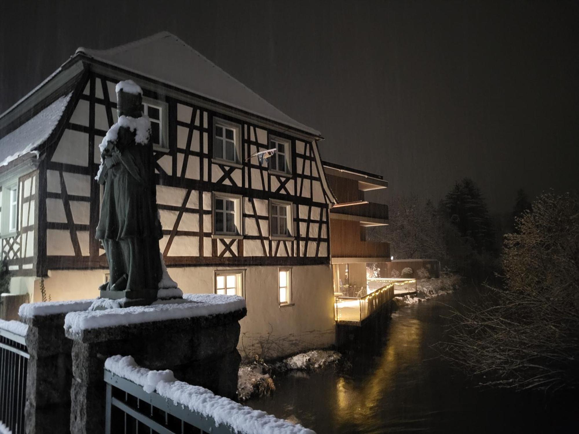 Sternen Bohlingen Aparthotel Singen Luaran gambar